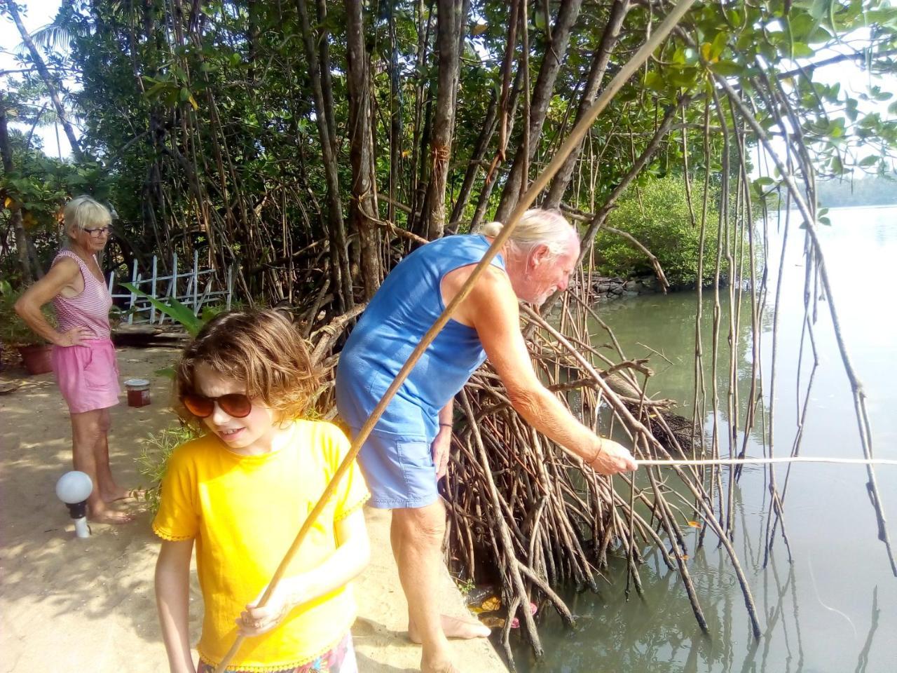 Lakefront Beach Homes Cherai Beach Extérieur photo